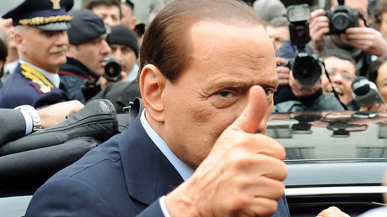 Imagen de archivo del exprimer ministro italiano, Silvio Berlusconi. EFE / Daniel Dal Zennaro