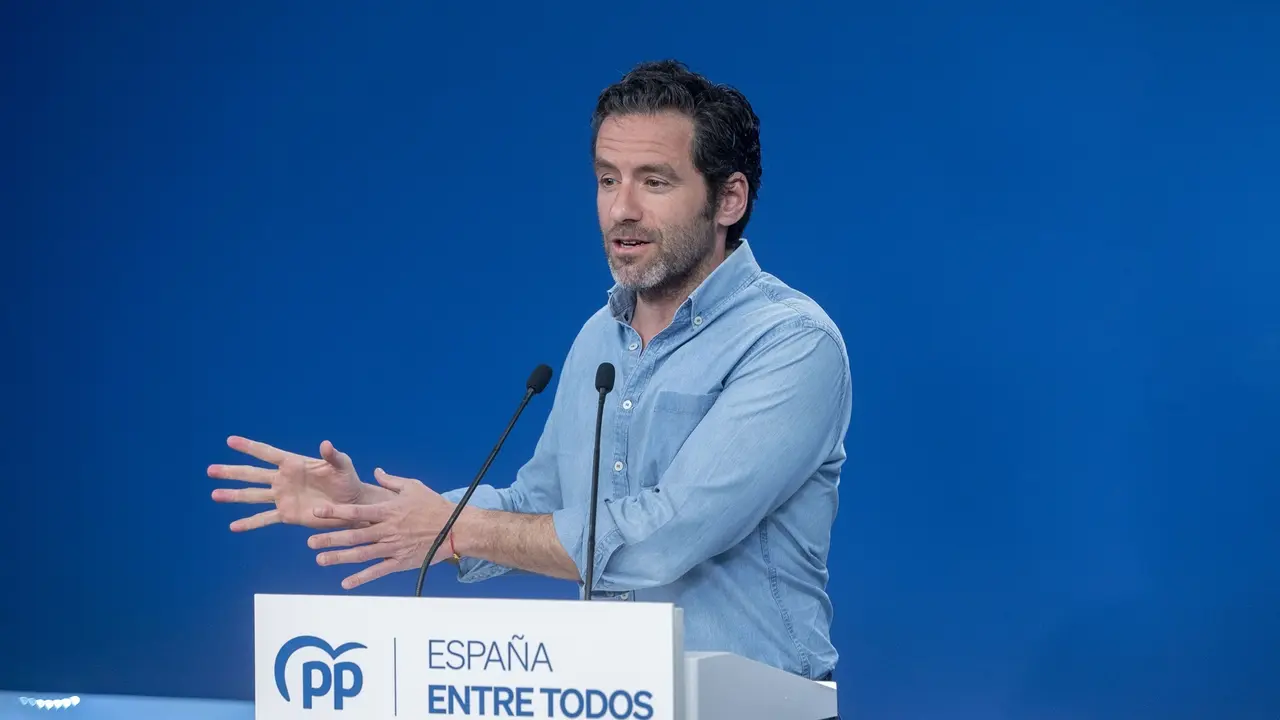 El vicesecretario de Cultura y Sociedad Abierta del Partido Popular y portavoz de campa&ntilde;a, Borja S&eacute;mper. EP / Alberto Ortega