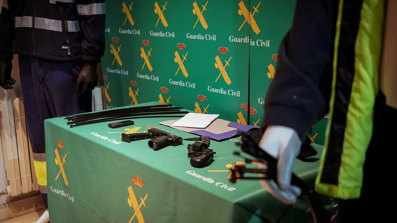 Operaci&oacute;n de la Guardia Civil. / GC