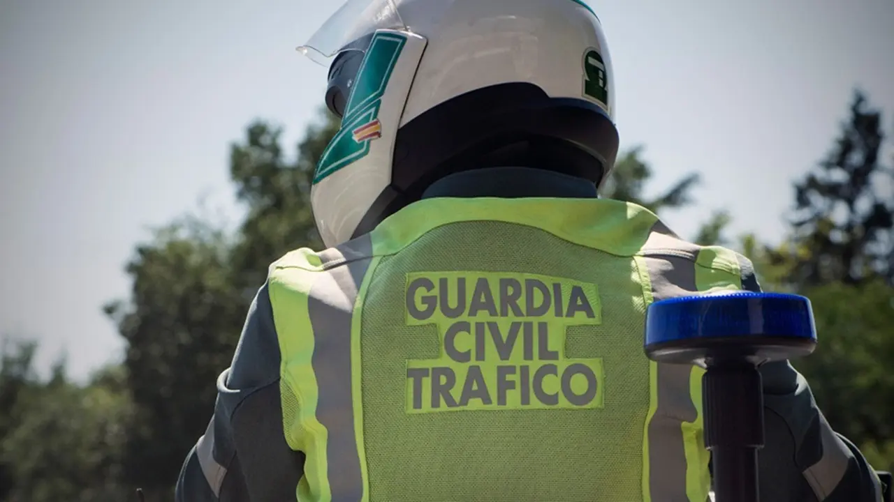 Agente de la Guardia Civil de Tr&aacute;fico.
GUARDIA CIVIL
16/11/2022