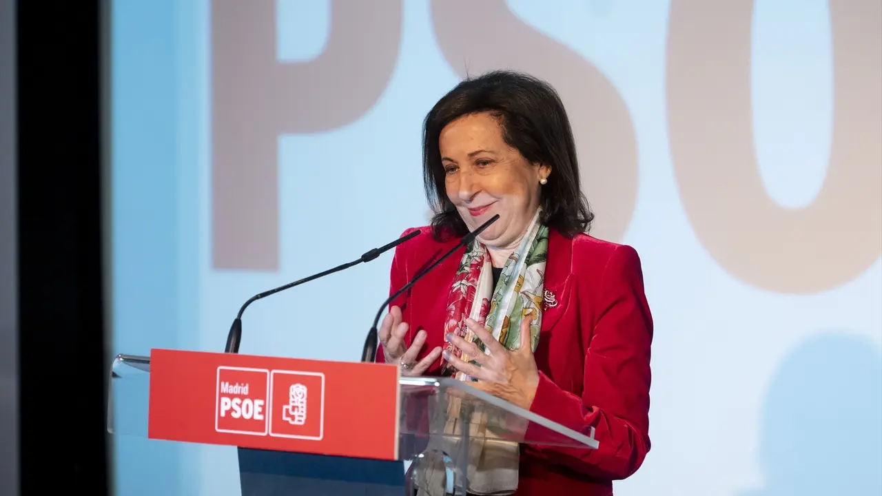 La ministra de Defensa, Margarita Robles, en un acto del partido. EP / Alberto Ortega