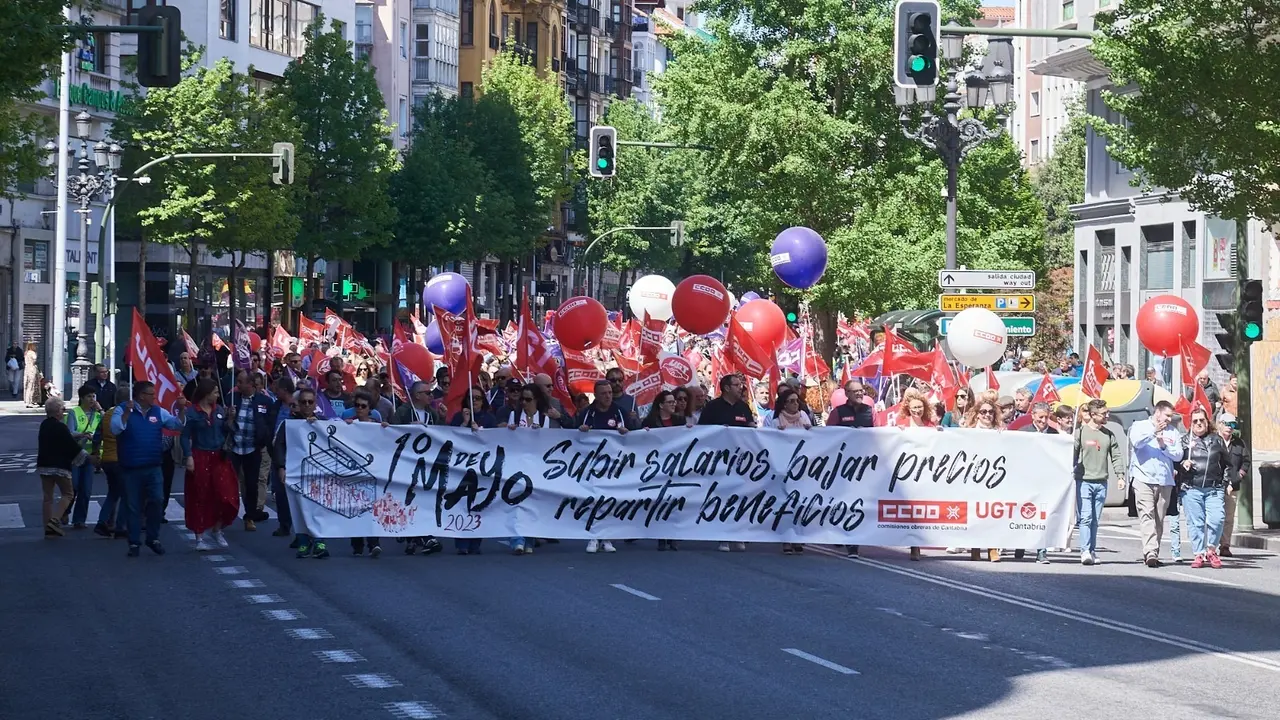 Manifestaci&oacute;n del 1 de mayo en Santander. / C&Eacute;SAR ORTIZ