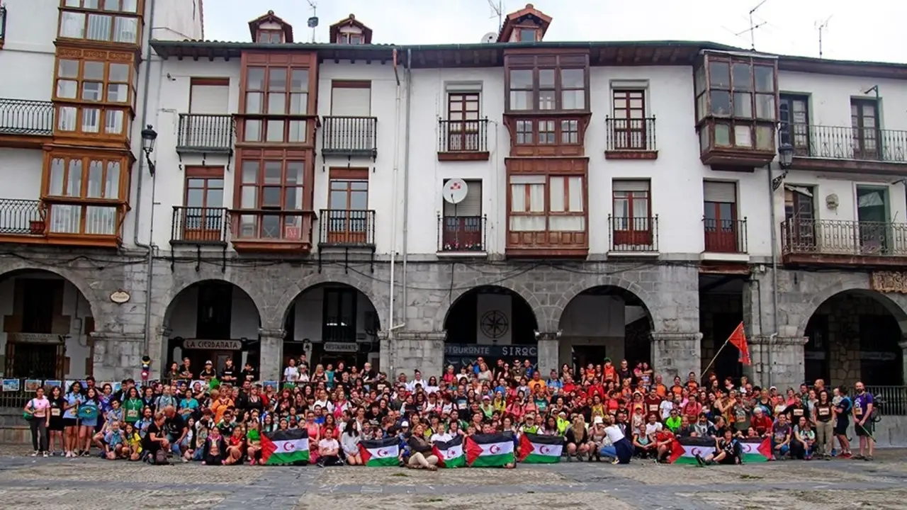 Participantes en la ruta solidaria con el programa Vacaciones en Paz. / CPES