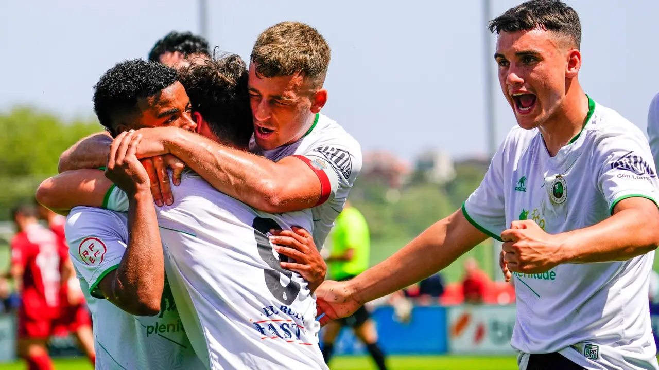 Jugadores del Rayo celebrando un gol. / RRC