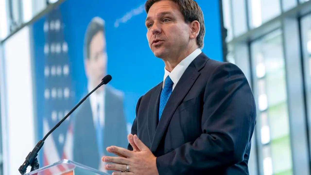 Fotograf&iacute;a de archivo del gobernador de Florida, Ron DeSantis. EFE / SHAWN THEW