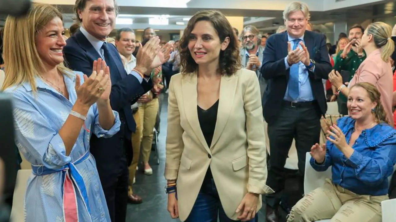 La presidenta del Partido Popular madrile&ntilde;o, Isabel D&iacute;az Ayuso, preside la Junta Directiva del partido tras las elecciones auton&oacute;micas y municipales del 28M. EFE/ Fernando Alvarado