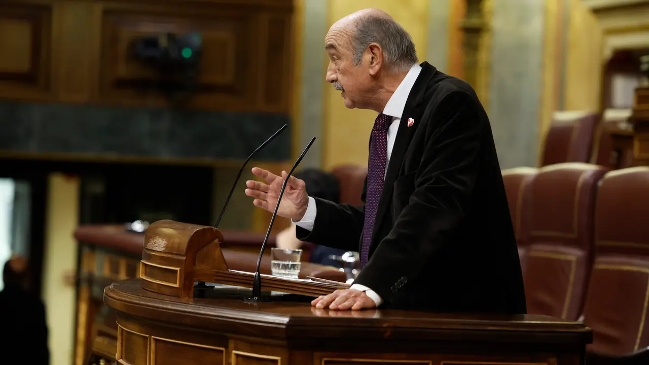El diputado del PRC Jos&eacute; Mar&iacute;a Maz&oacute;n. / JuanJo Mart&iacute;n