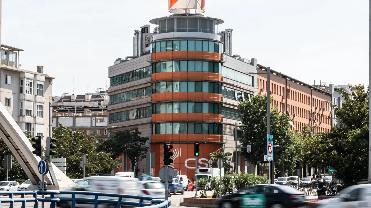 Vista general de la sede de Ciudadanos en la calle Alcal&aacute;. / Diego Radam&eacute;s