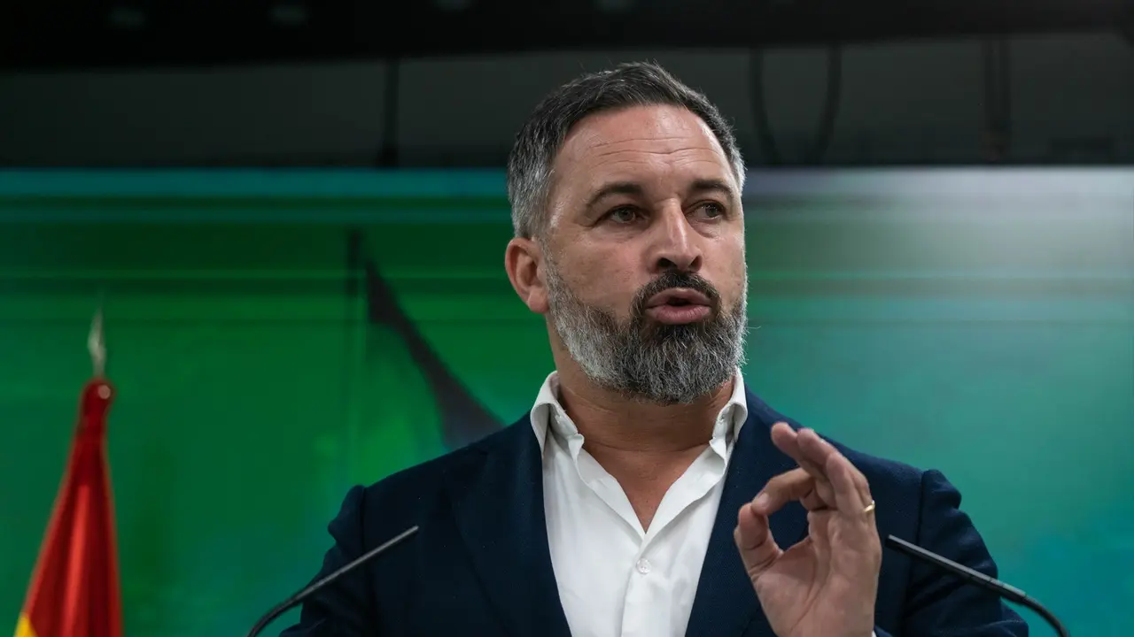 El l&iacute;der de VOX, Santiago Abascal, durante una rueda de prensa. EP / Matias Chiofalo