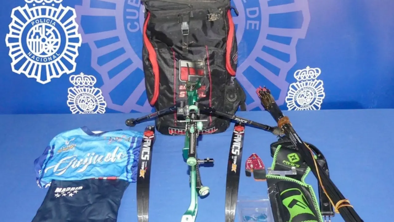 El equipo completo robado a Carlos Iglesias, campe&oacute;n de Espa&ntilde;a. / CNP