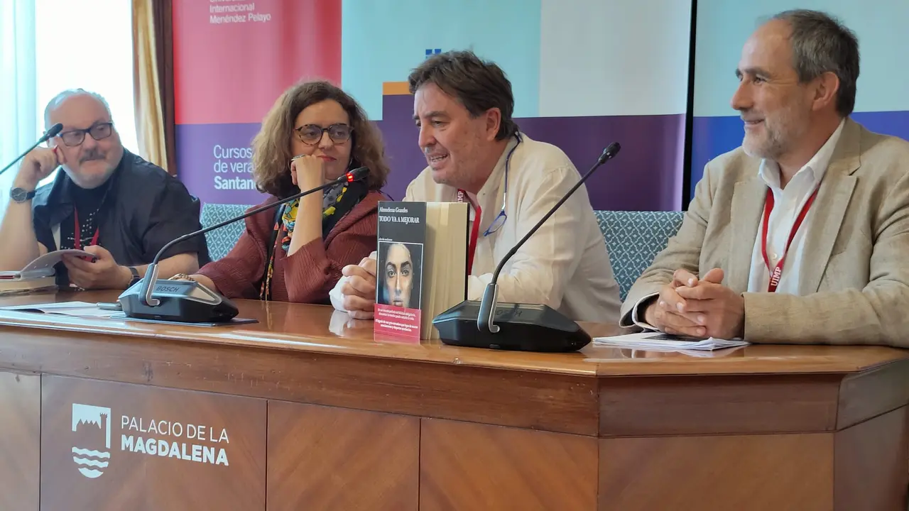 Presentaci&oacute;n del homenaje a Almudena Grandes. / UIMP