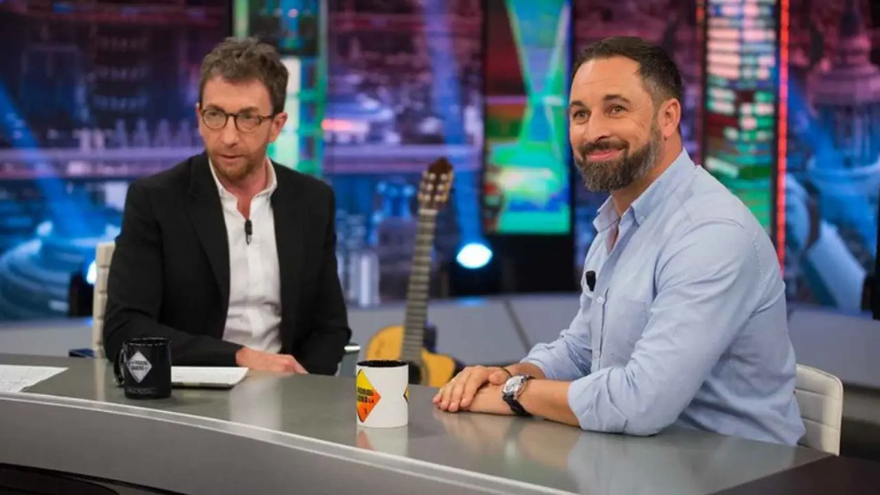 Pablo Motos entrevista a Santiago Abascal, en El Hormiguero. / AC