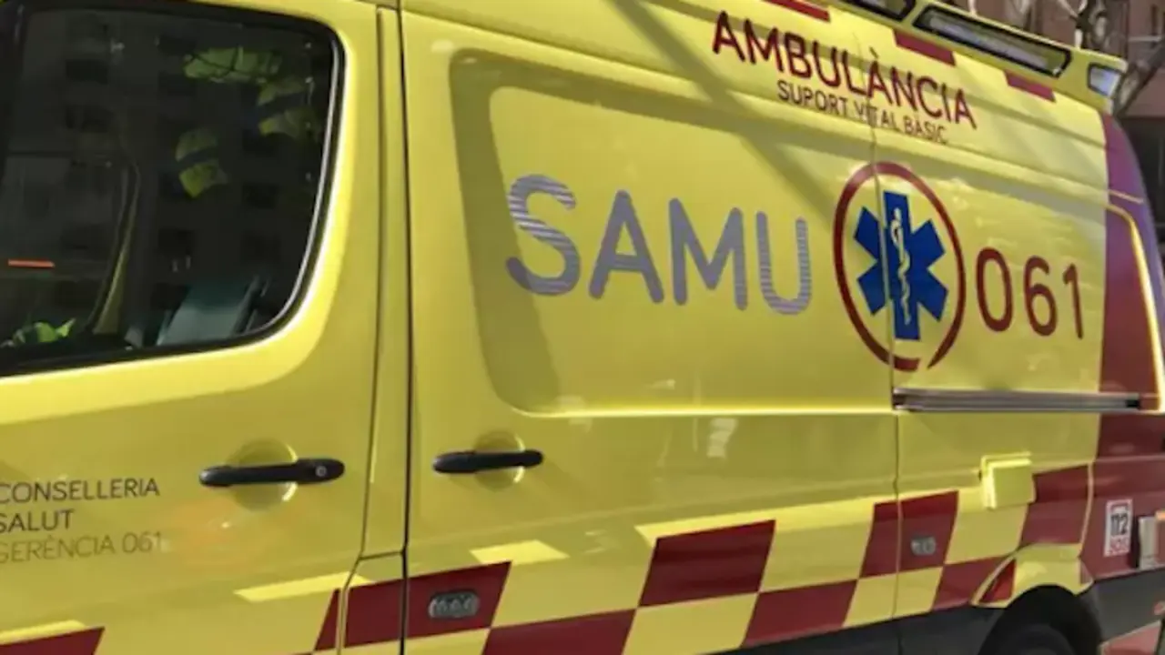 Una ambulancia del SAMU 061. / 112