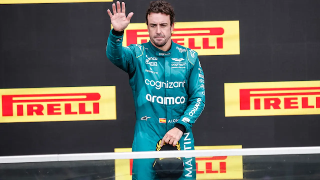 El espa&ntilde;ol Fernando Alonso (Aston Martin). / Xavi Bonilla