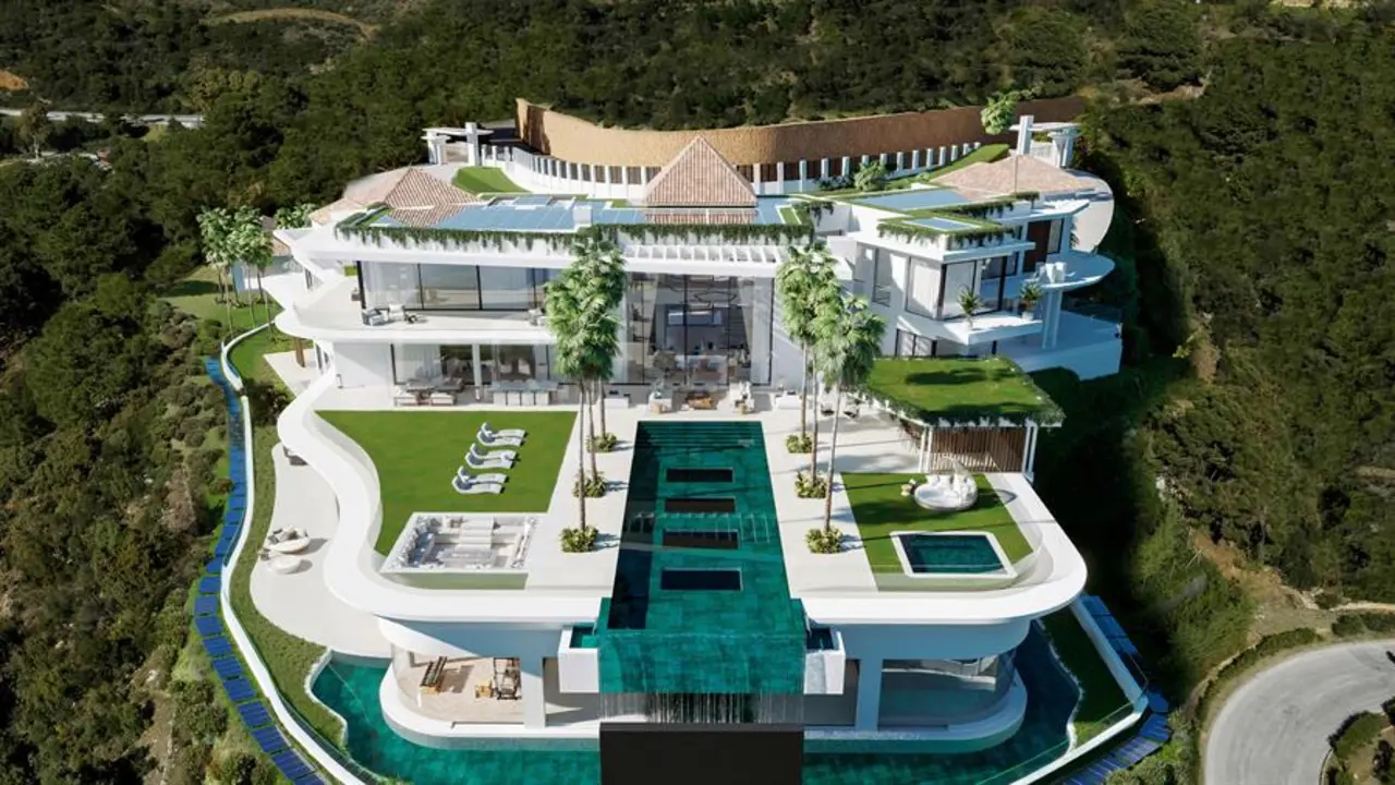 Vista de Villa Enso, la casa a la venta m&aacute;s cara de Espa&ntilde;a que se encuentra en una urbanizaci&oacute;n de Marbella, en la conocida como La Milla de Oro de la ciudad malague&ntilde;a. EFE / Lv Real Estate & Architecture