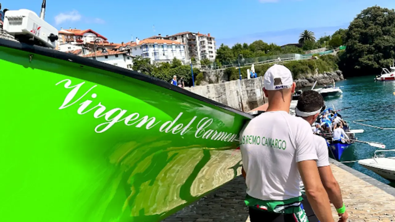 'La Virgen del Carmen' de Camargo volvi&oacute; a ser ayer en Zumaia la trainera c&aacute;ntabra m&aacute;s r&aacute;pida.