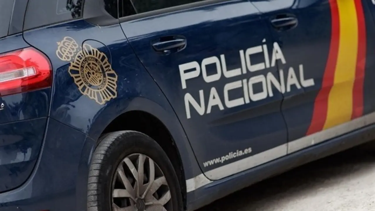 Coche de la Policia Nacional. / AEE