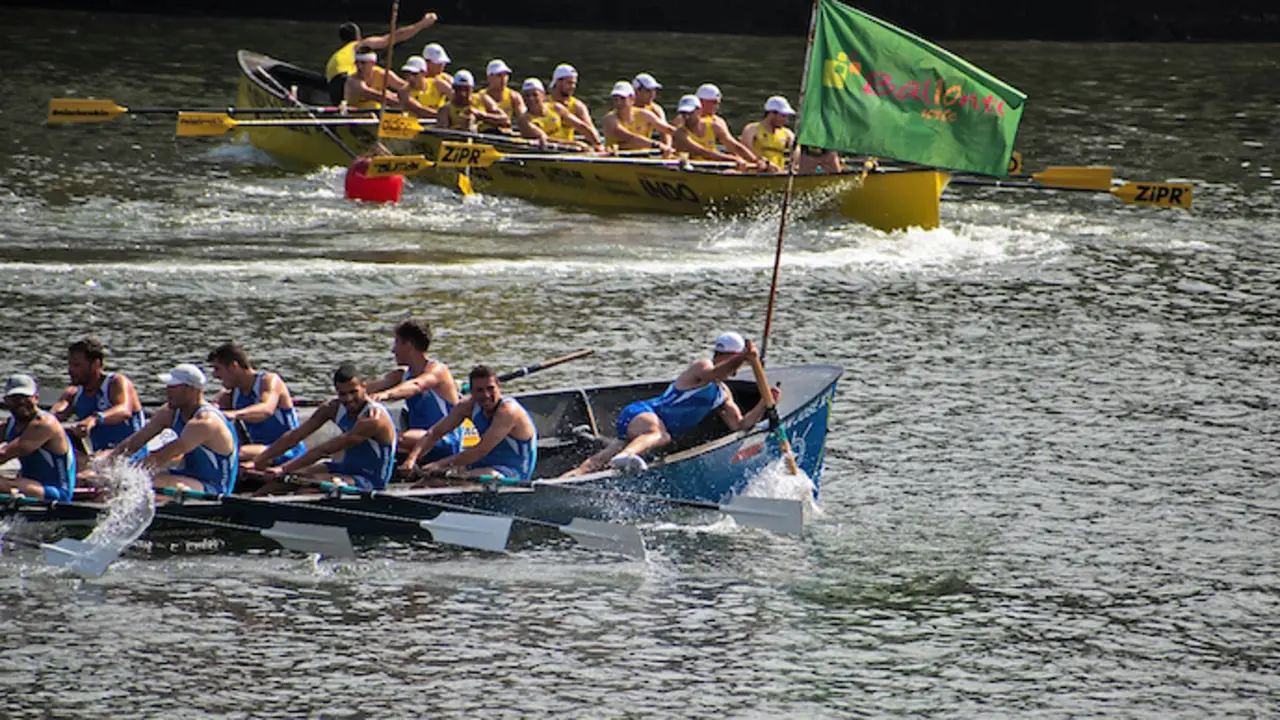 Astillero y Orio B, en la regata del pasado domingo de la que la &lsquo;San Jos&eacute;&rsquo; se querr&aacute; resarcir en casa. / SDR ASTILLERO