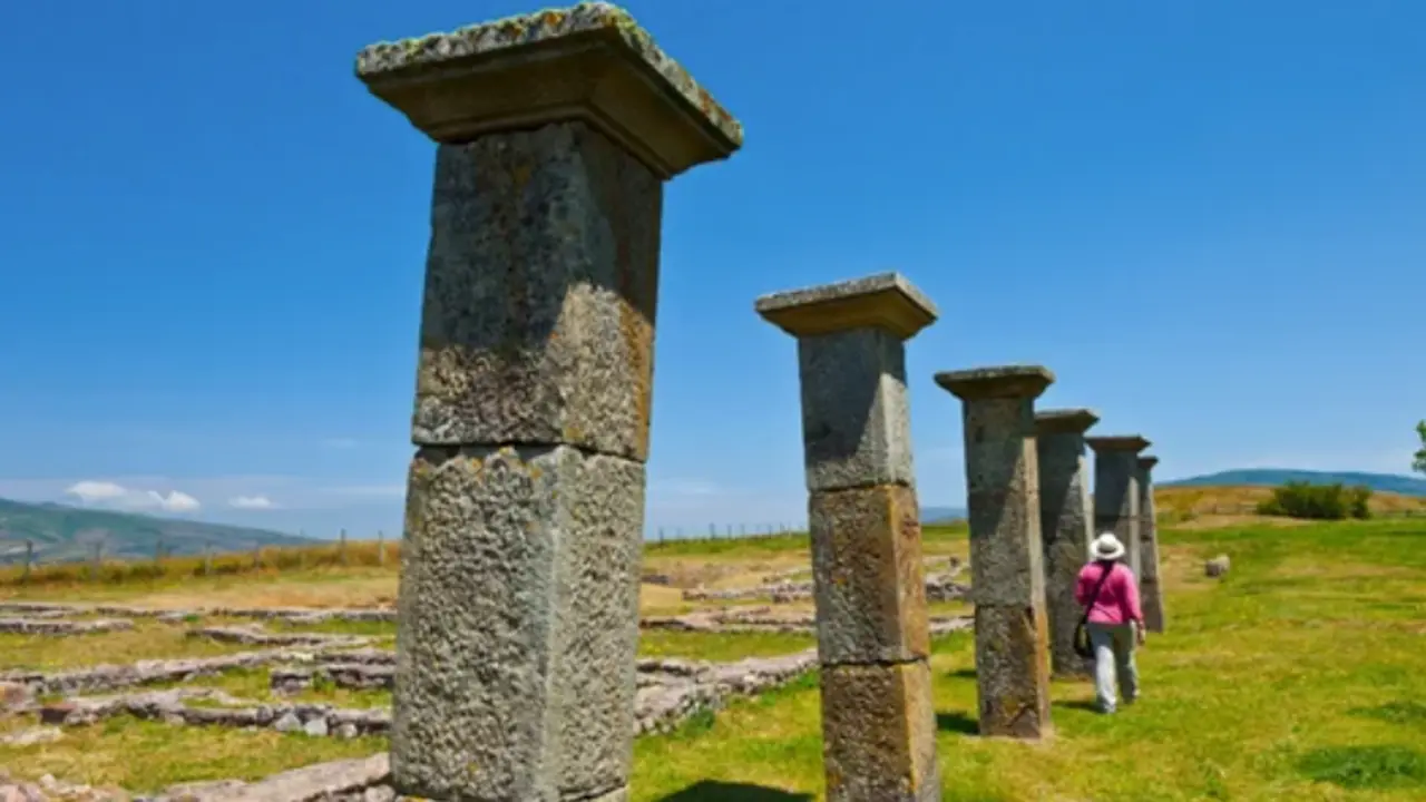 Casas nobles. Juliobriga, Retortillo, Campoo de Enmedio, Cantabria, Espa&ntilde;a, Europa