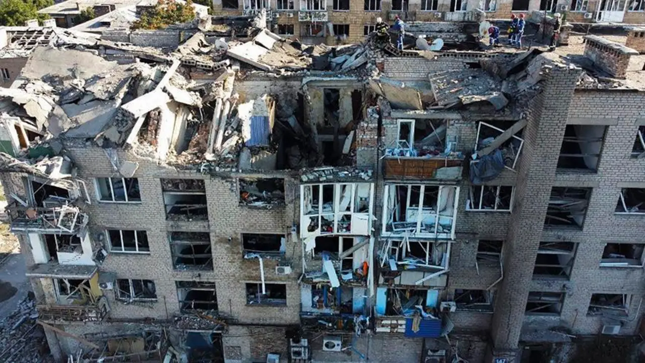 Un edificio destruido por los bombardeos. EFE / NATIONAL POLICE OF UKRAINE