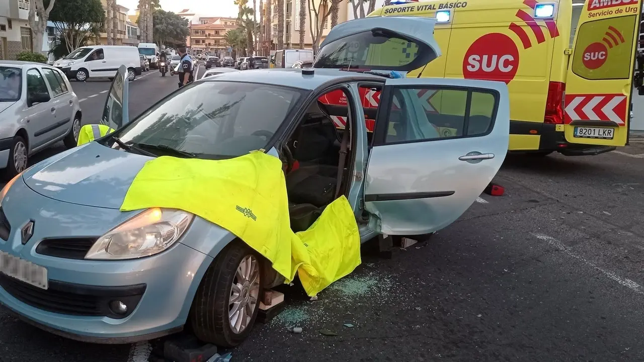 Vista de un accidente de tr&aacute;fico. EP