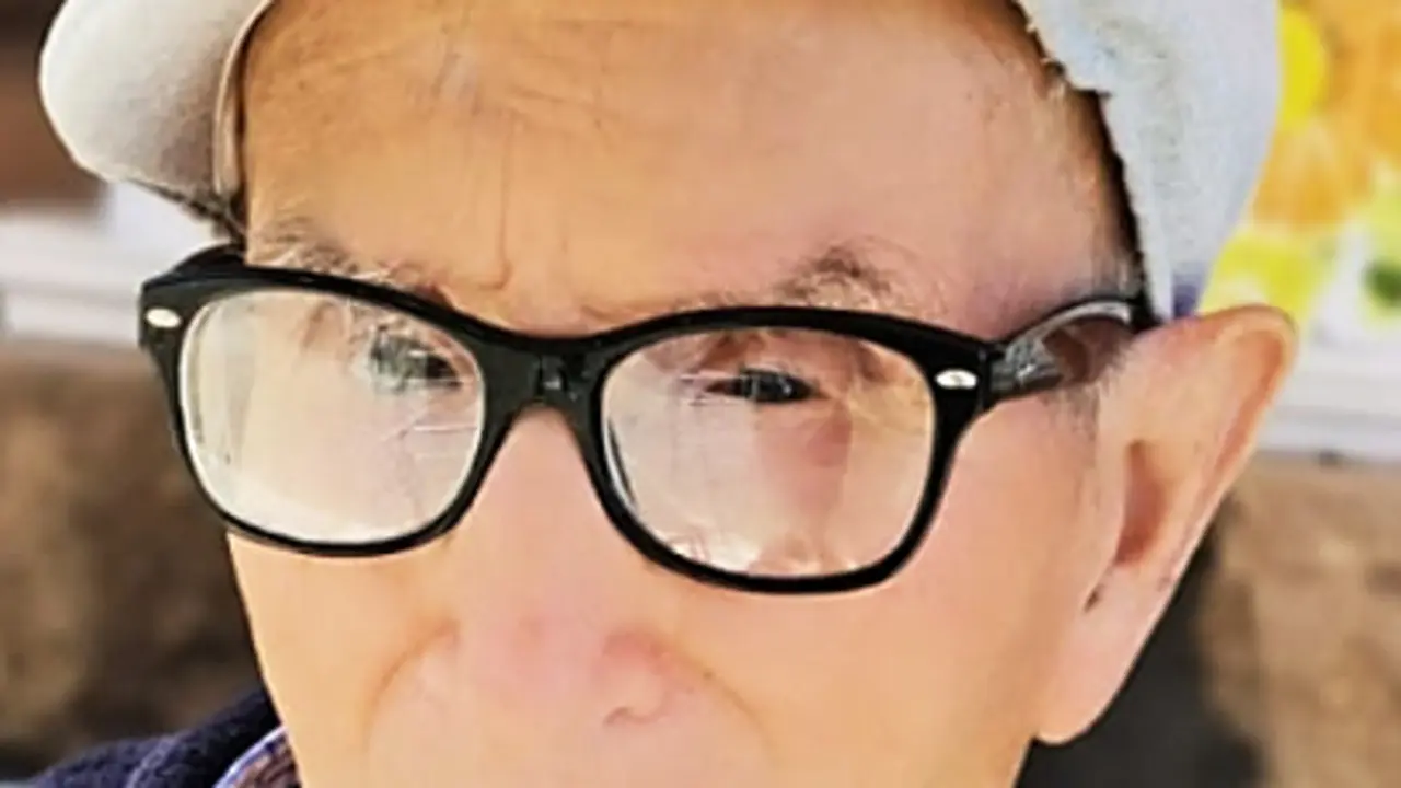 LUIS CASTRO ROBLES