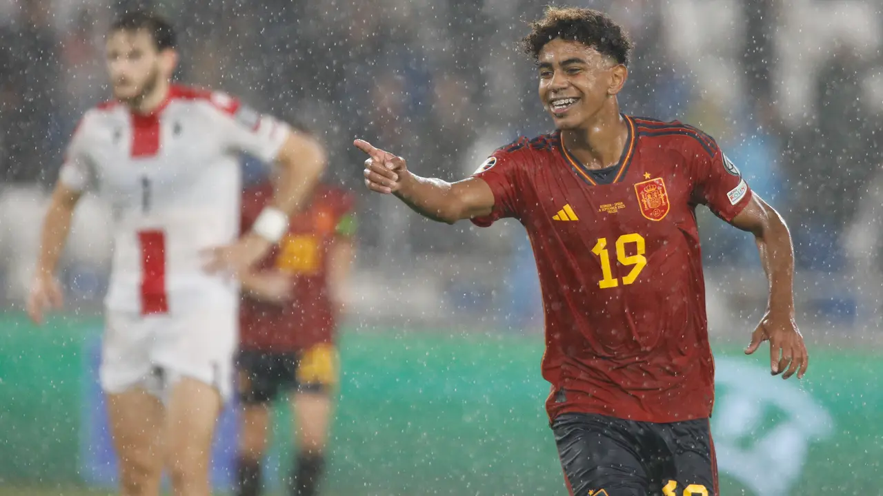 Lamine Yamal, que debutó este viernes con la Selección Española. / ALERTA