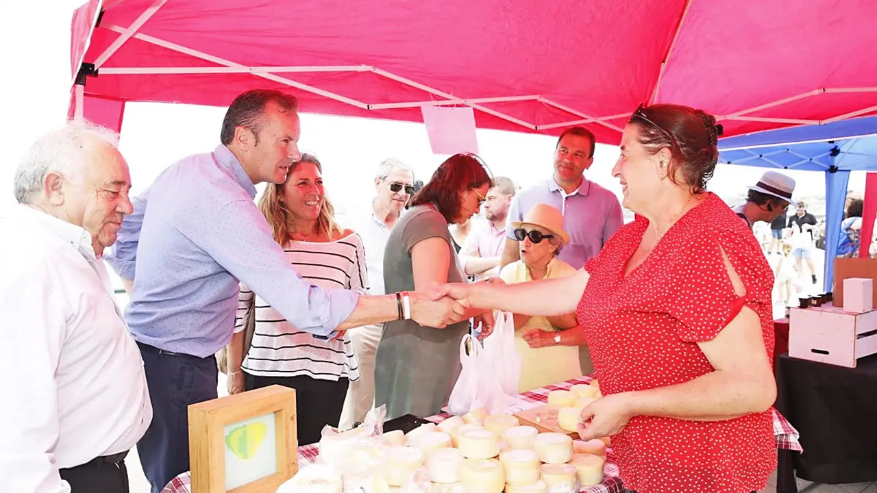 Feria Artesanal y Ecol&oacute;gica de Suances en 2019. / ALERTA