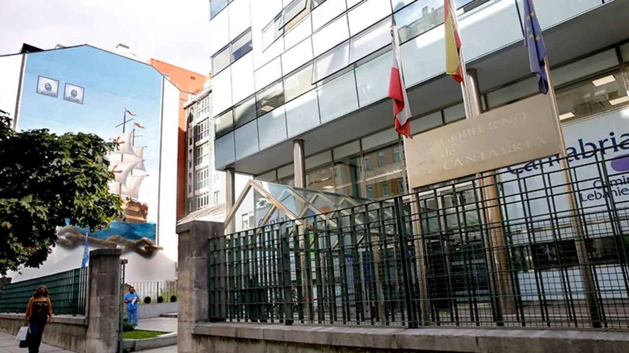 Sede del Gobierno de Cantabria. / ALERTA