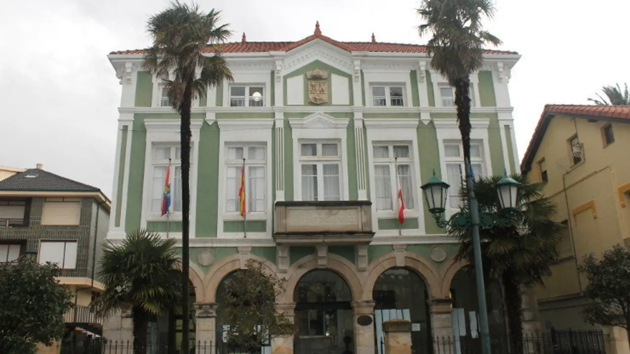 Ayuntamiento de Suances. / alerta