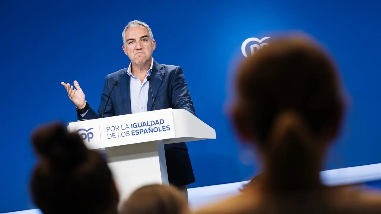 El coordinador general del PP, El&iacute;as Bendodo. EP / Carlos Luj&aacute;n