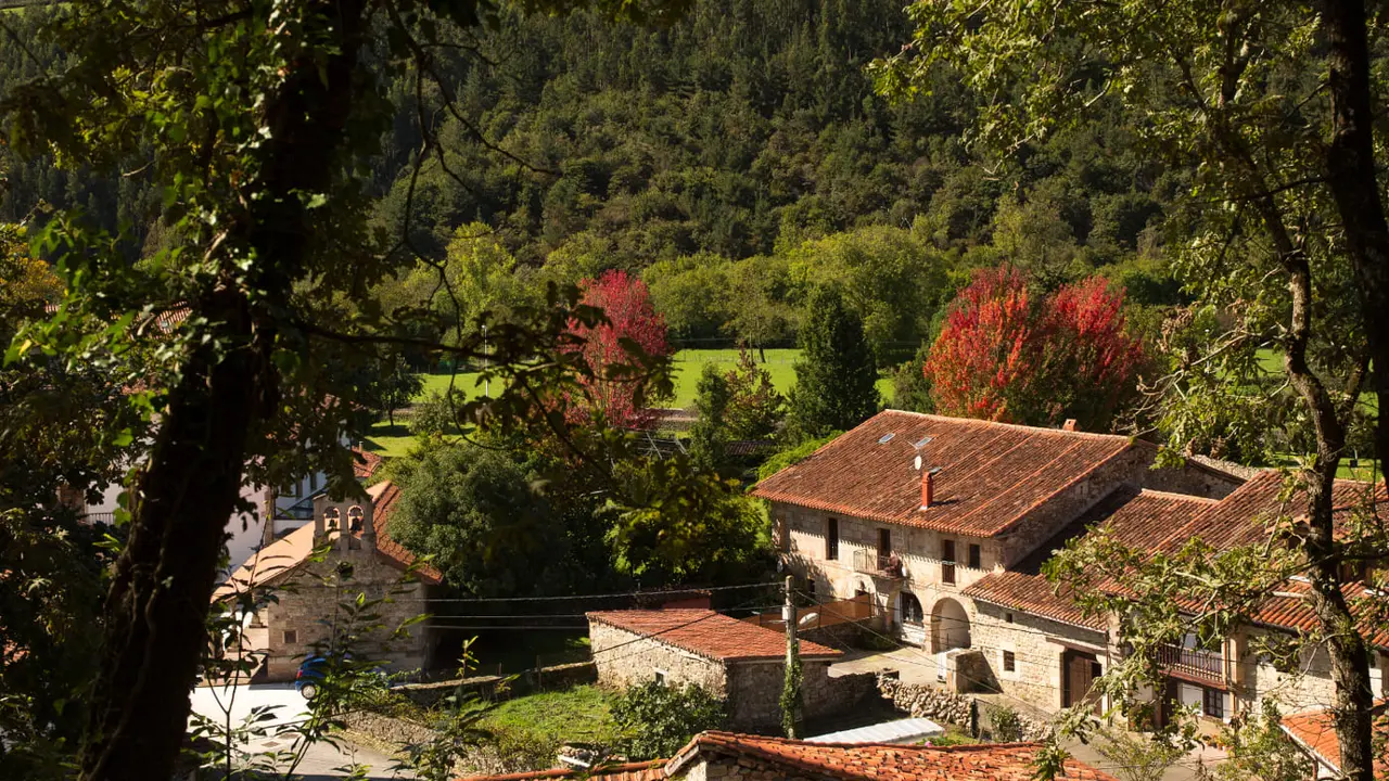 Barcenillas, uno de los pueblos m&aacute;s bonitos de Cantabria. / A.E.