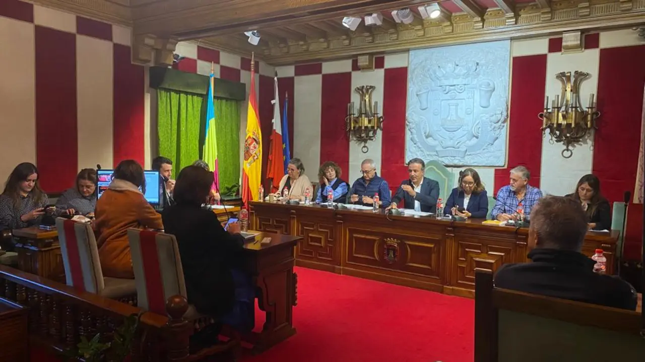 Pleno de Camargo.