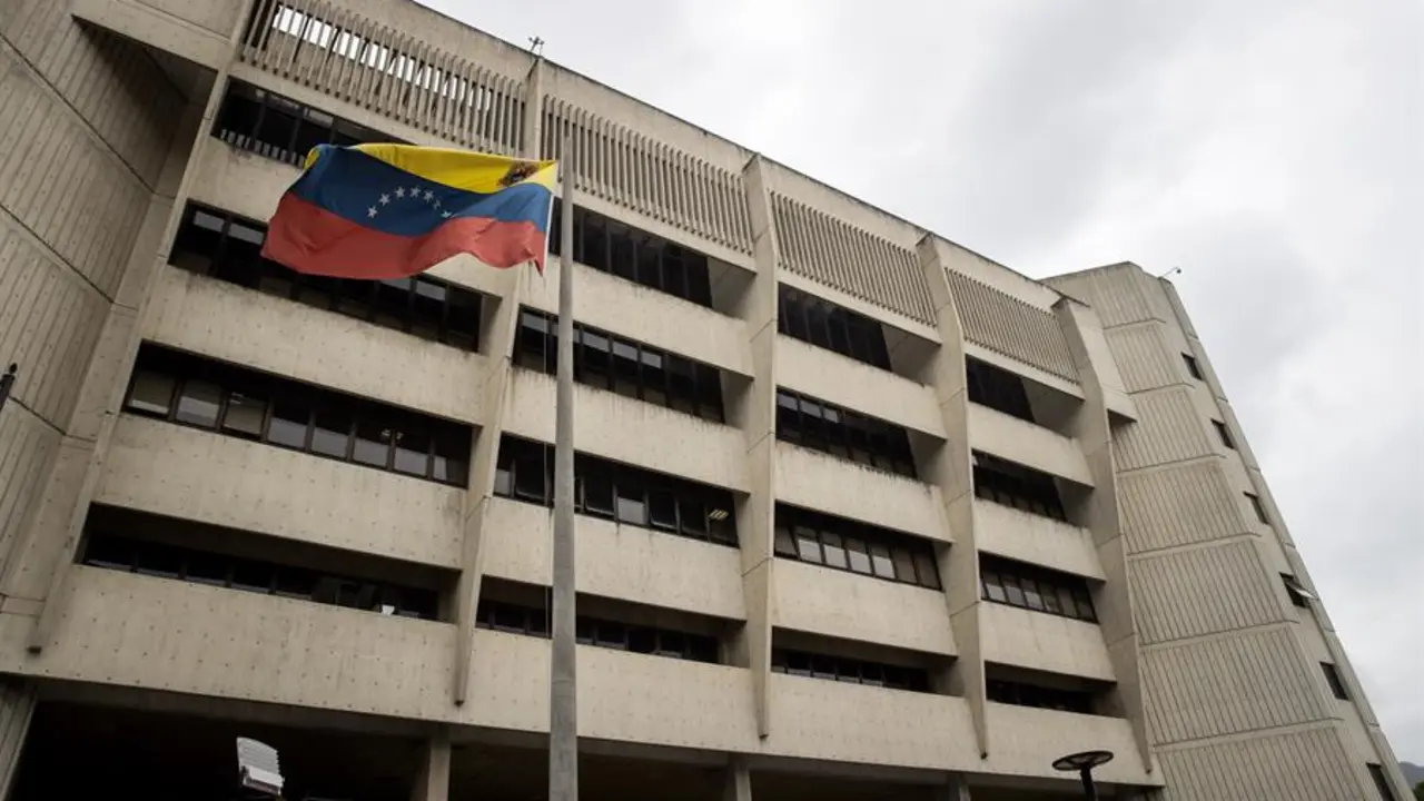 Vista de la sede del Tribunal Supremo de Justicia (TSJ). EFE / Miguel Guti&eacute;rrez