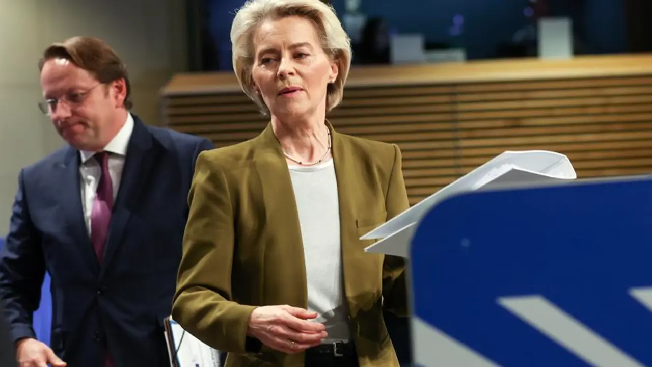 La presidenta de la Comisi&oacute;n Europea, Ursula Von der Leyen. EFE / OLIVIER HOSLET