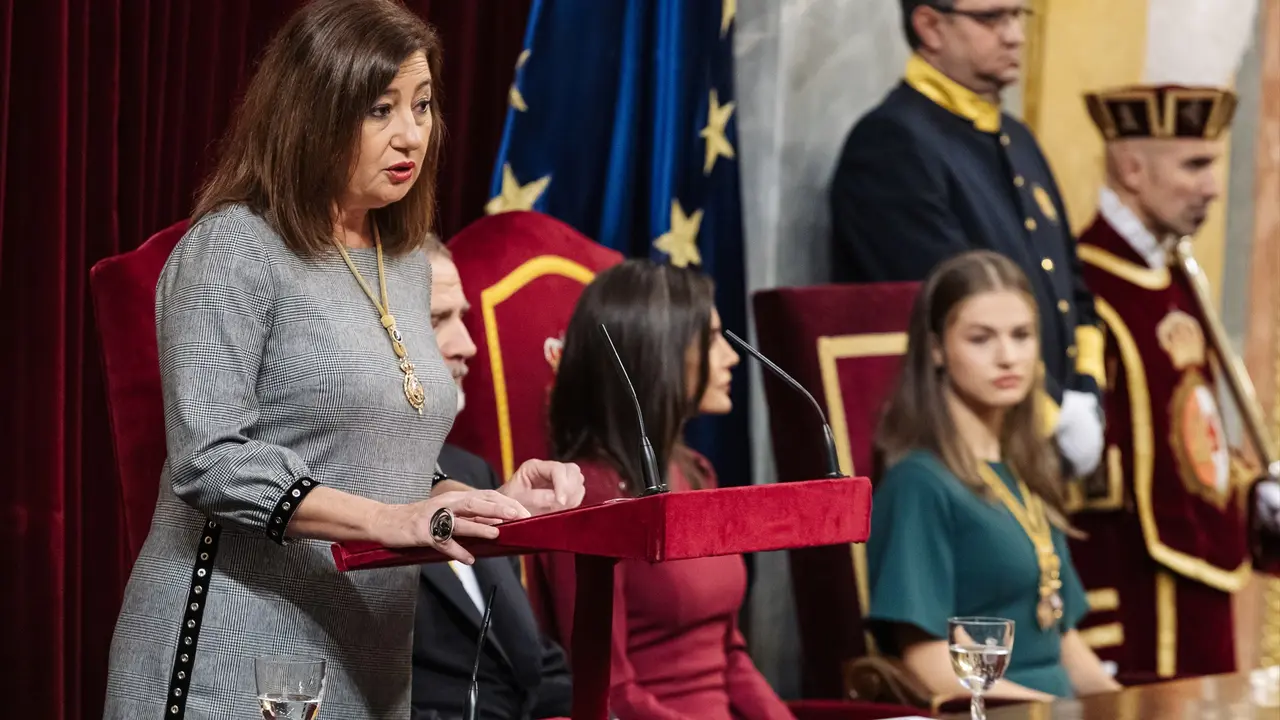 La presidenta del Congreso de los Diputados, Francina Armengol, interviene durante la Solemne Sesi&oacute;n de Apertura de las Cortes Generales. EP / Carlos Luj&aacute;n