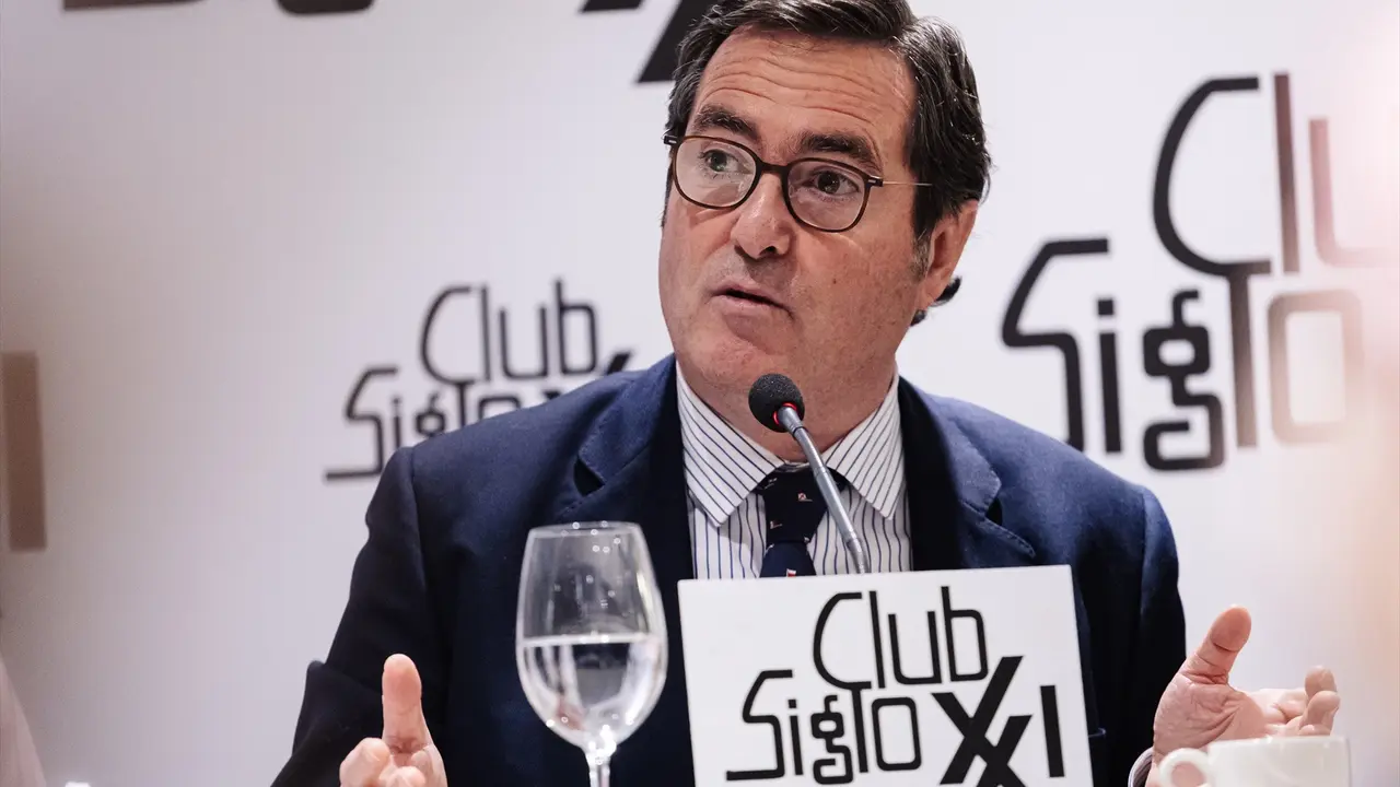 El presidente de la CEOE, Antonio Garamendi. EP / Carlos Luj&aacute;n