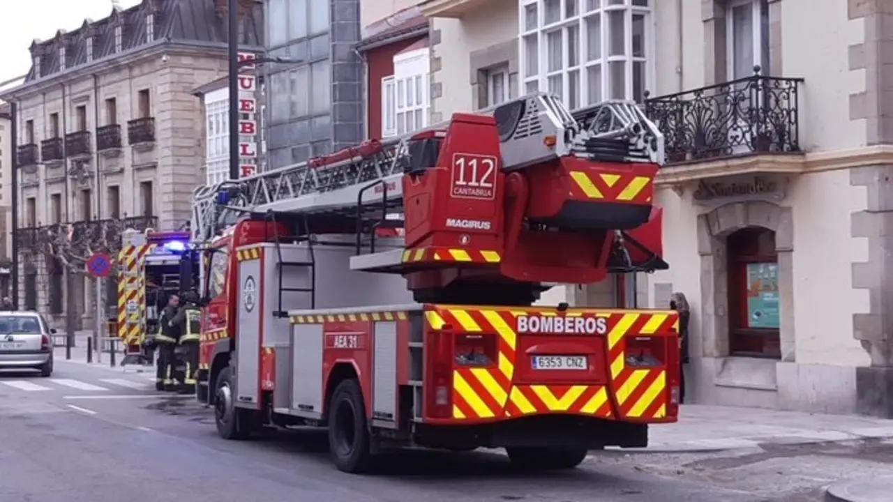 Veh&iacute;culo de los Bomberos del 112