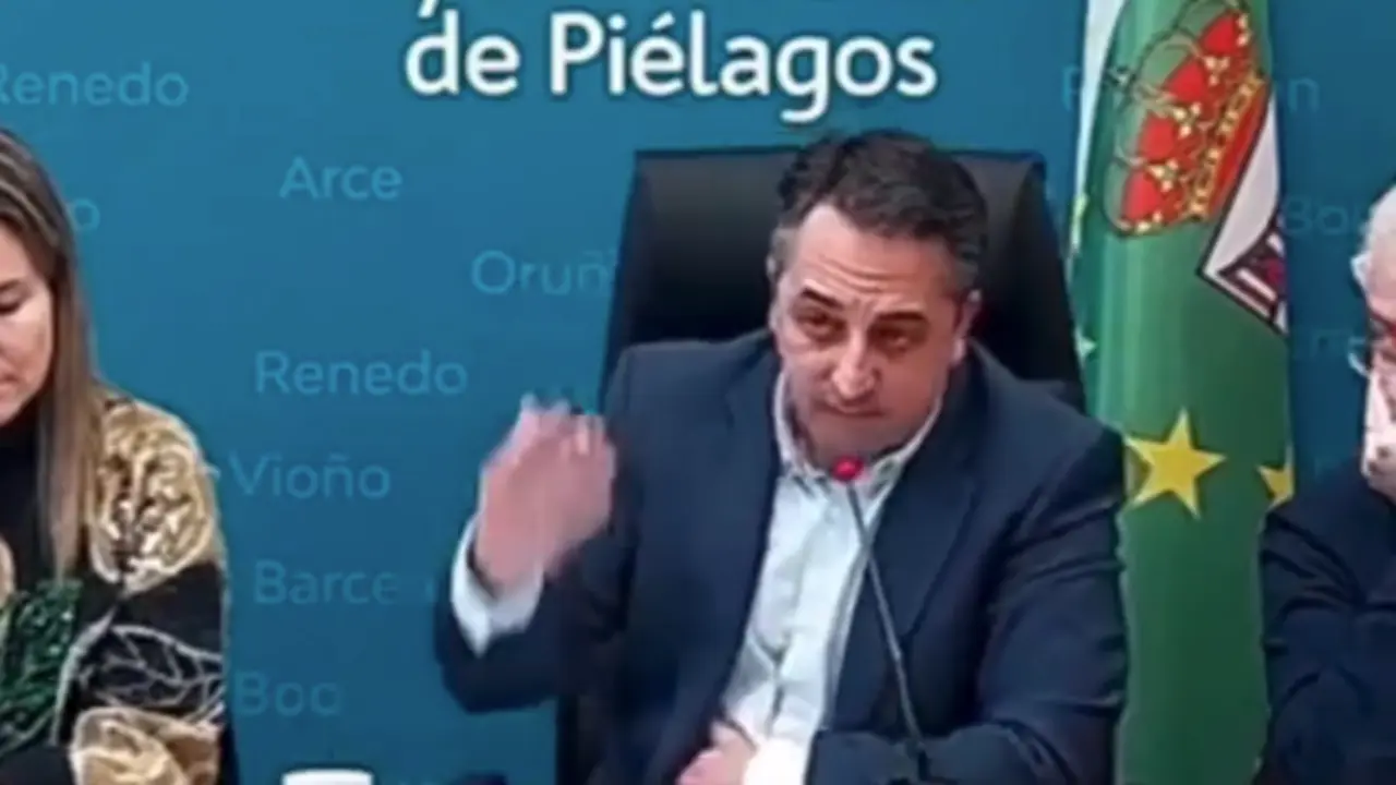 Carlos Caram&eacute;s, alcalde de Pi&eacute;lagos.