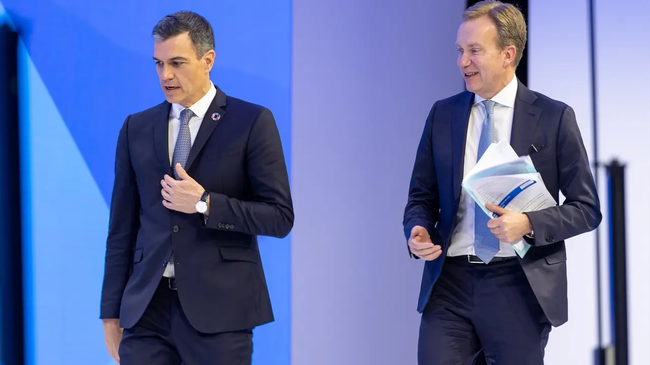 El presidente del Gobierno espa&ntilde;ol, Pedro S&aacute;nchez (iz). EP / Sandra Blaser
