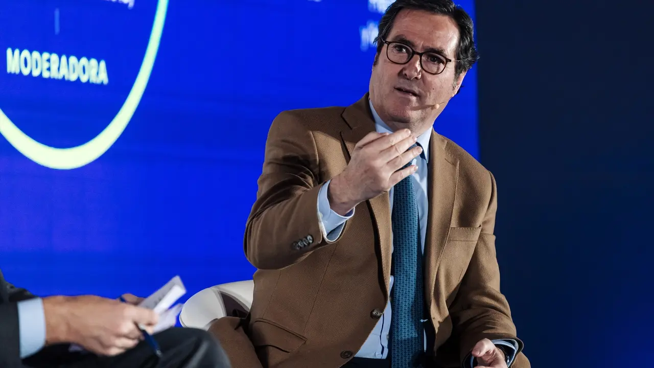 El presidente de la CEOE, Antonio Garamendi. EP / Carlos Luj&aacute;n
