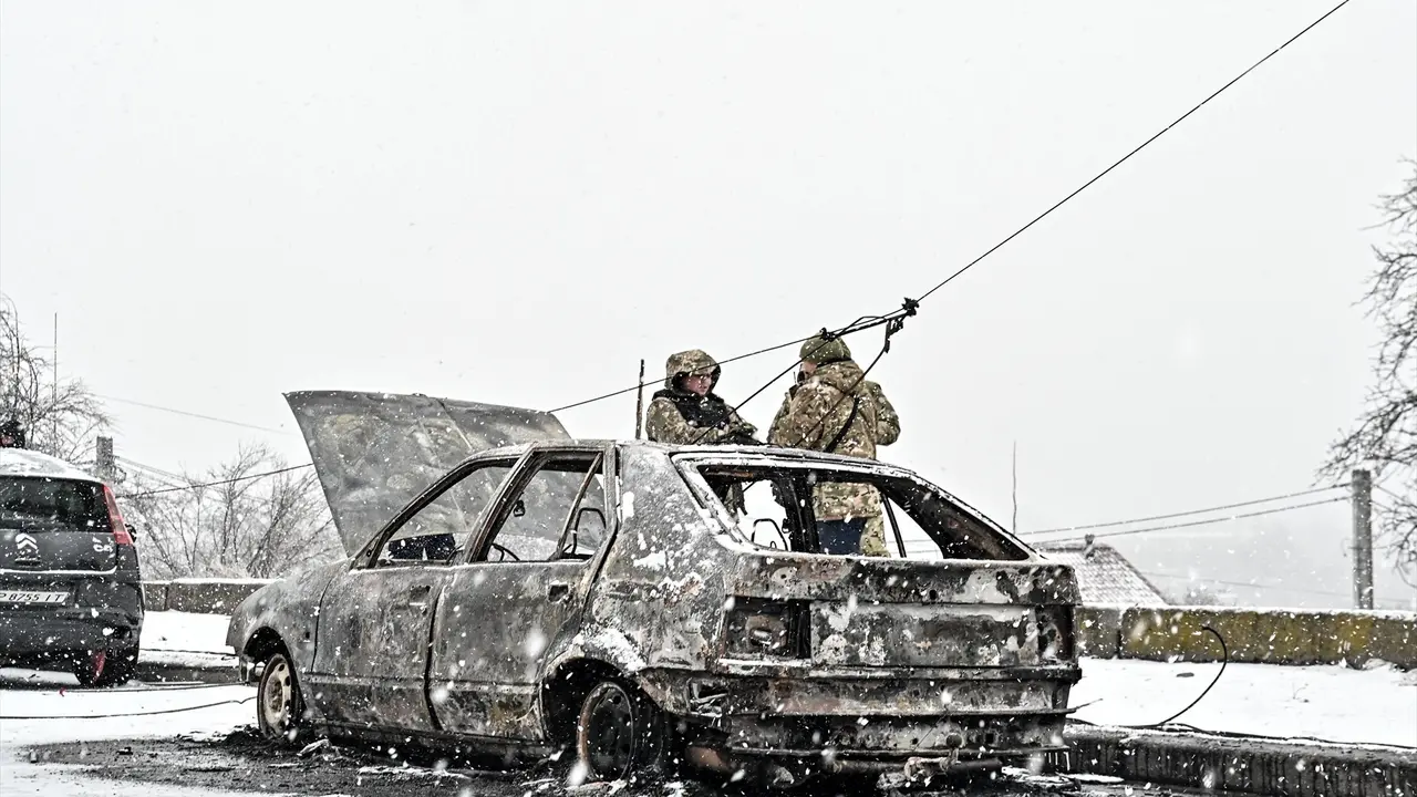 Militares tras un ataque en la regi&oacute;n de Zaporiyia. EP / Dmytro Smolienko