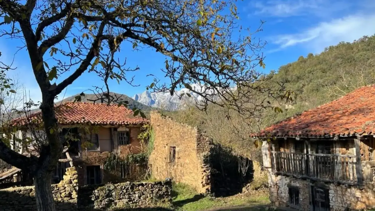 Vivienda con pajar en Porcieda. / AEE