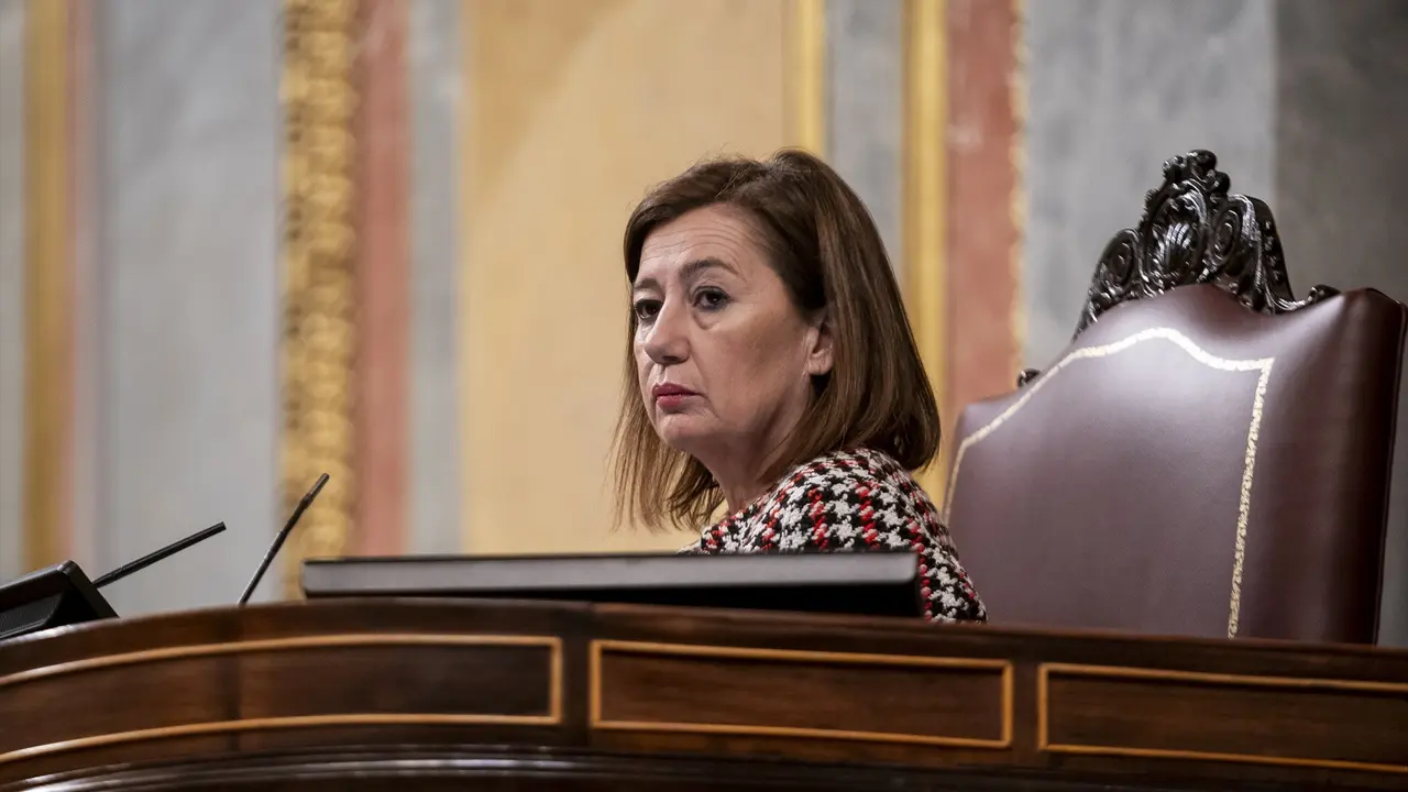 La presidenta del Congreso, Francina Armengol, durante una sesi&oacute;n plenaria, en el Congreso de los Diputados. EP / A. P&eacute;rez Meca