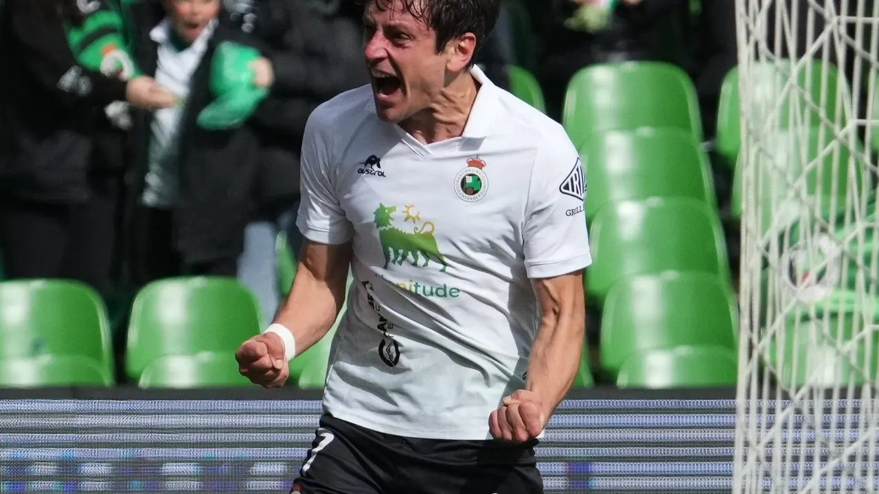 Sangalli celebra la victoria frente al Tenerife. / RRC
