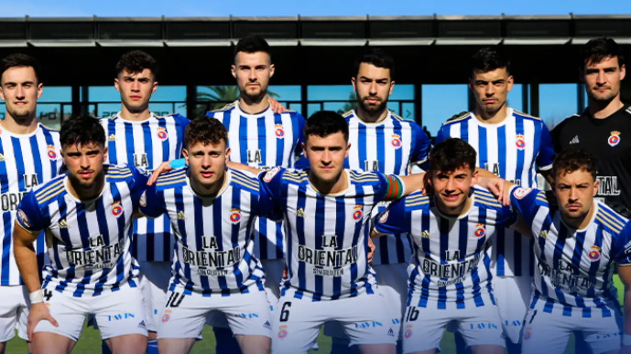 Once inicial de la Gimn&aacute;stica. / N&eacute;stor Revuelta