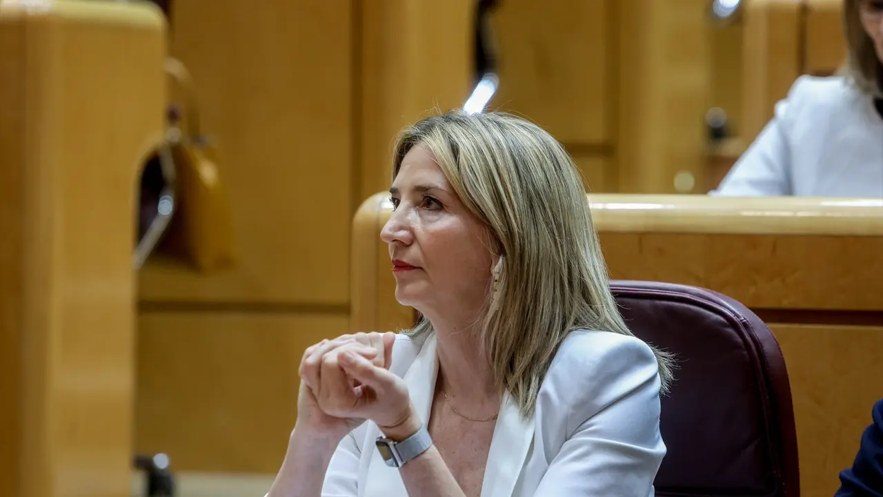 La portavoz del Partido Popular en el Senado, Alicia Garc&iacute;a Rodr&iacute;guez, durane una sesi&oacute;n de control al Gobierno. Ricardo Rubio