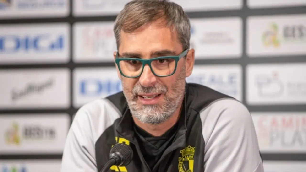 Jon P&eacute;rez Bolo, el entrenador del Burgos Club de F&uacute;tbol.