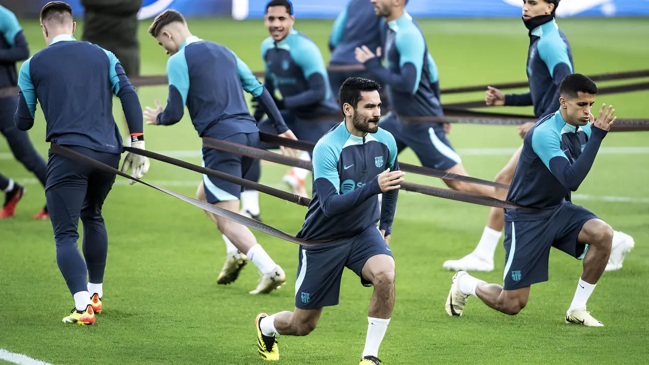 Entrenamiento FC Barcelona antes del partido con el Par&iacute;s Saint-Germain.