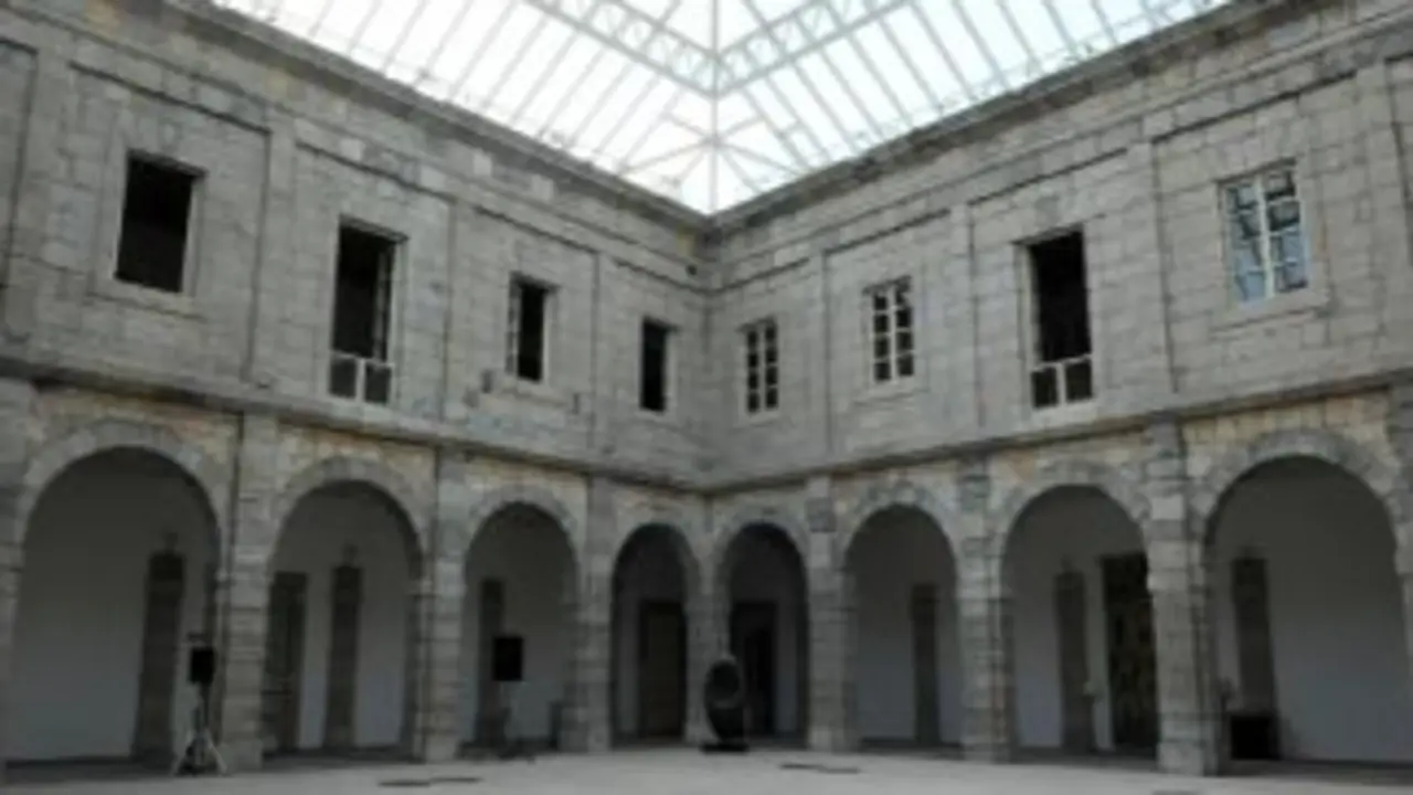 Sala de Exposiciones del Parlamento de Cantabria. Alerta